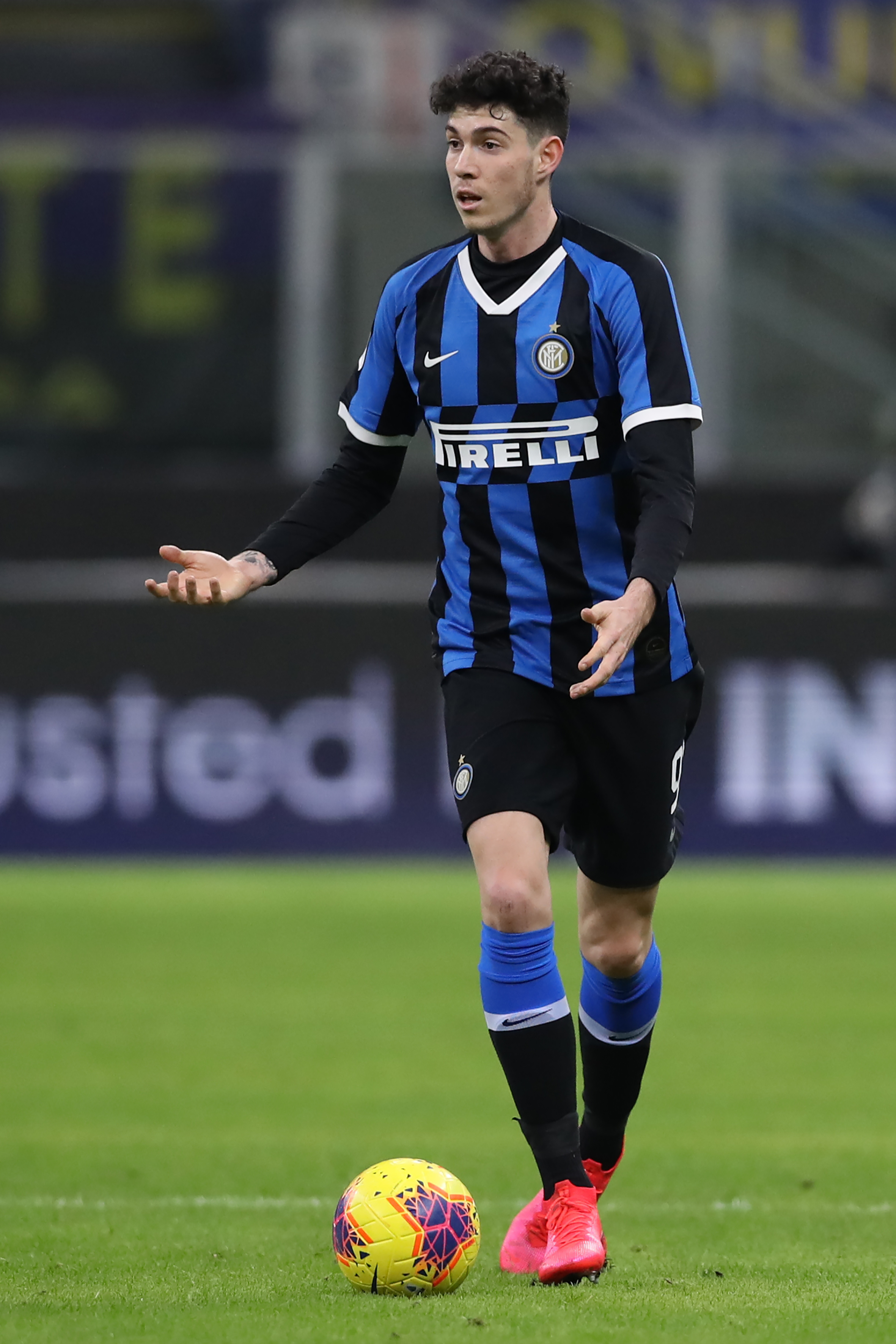 体育赛事-清晨国际米兰调整名单以备NBA总决赛，更衣室发声环节打磨，信心回归，球探报告显示潜力的简单介绍