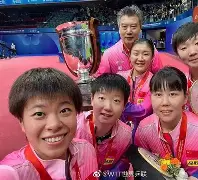 体育平台-阿贾克斯伤病名单